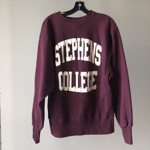 University crewneck sweatshirt